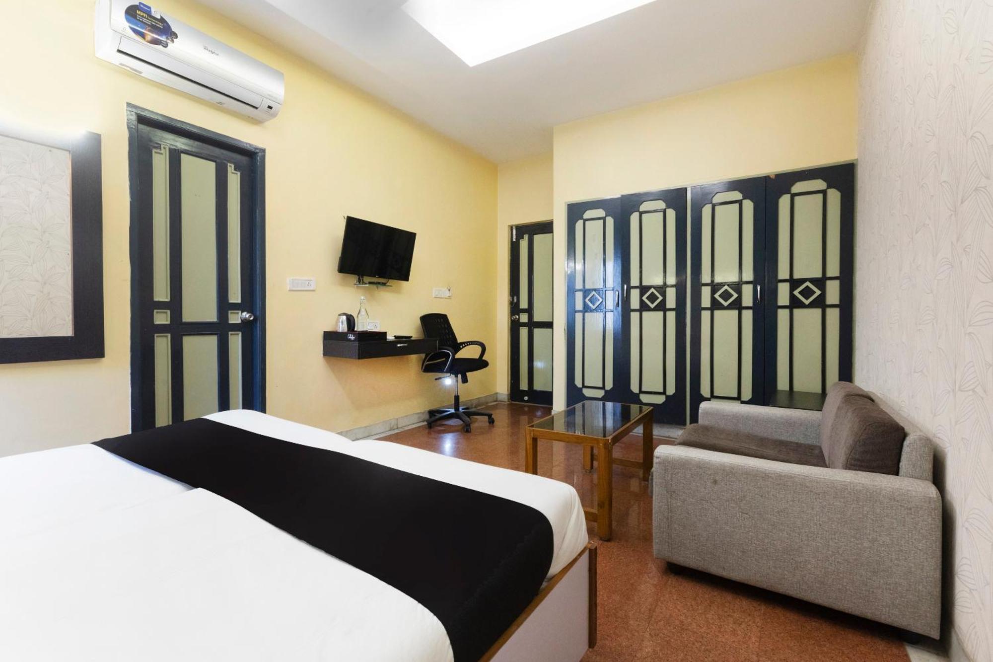 Collection O Santhome Residency Near Marina Beach Ченай Екстериор снимка