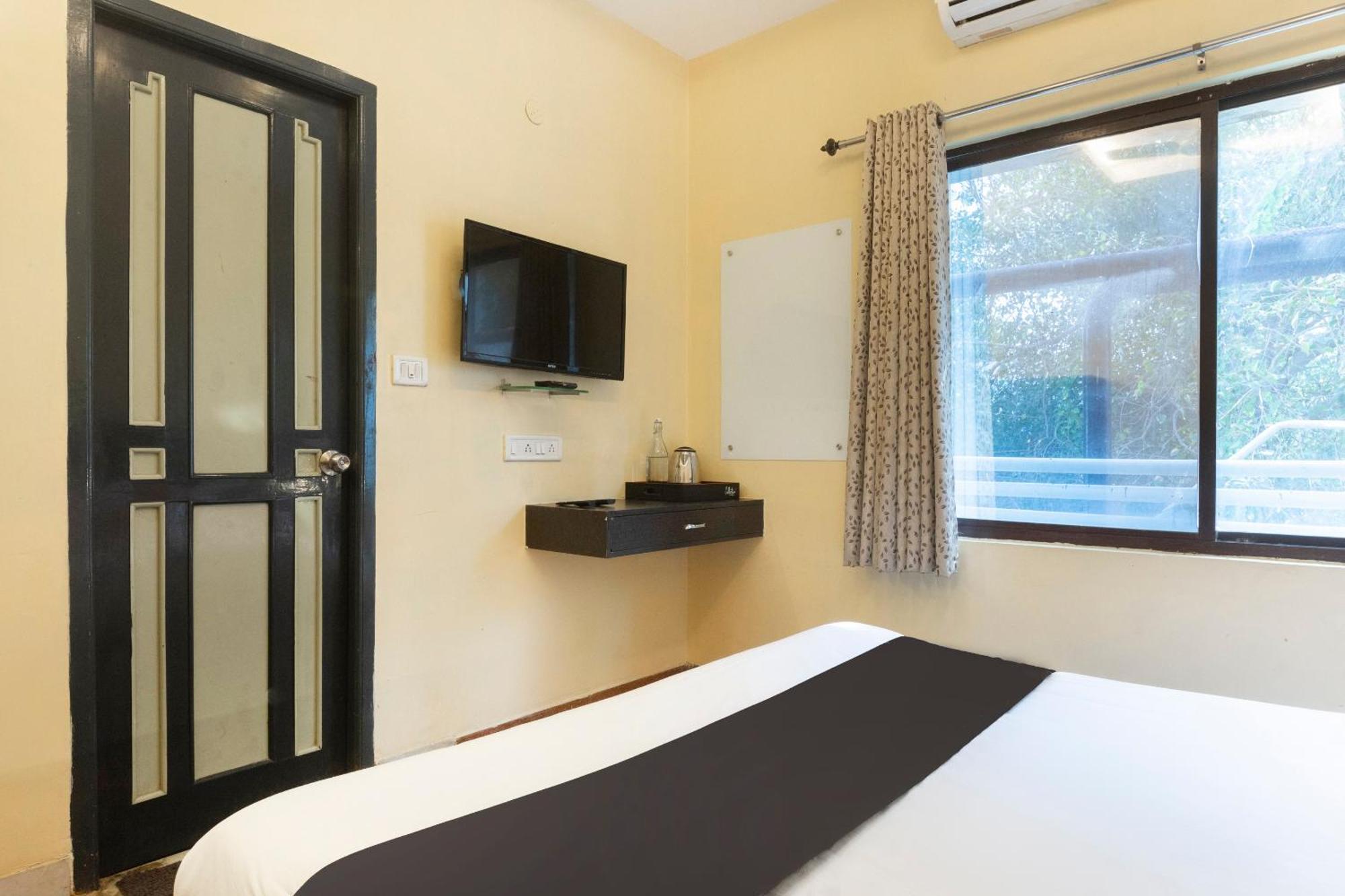 Collection O Santhome Residency Near Marina Beach Ченай Екстериор снимка